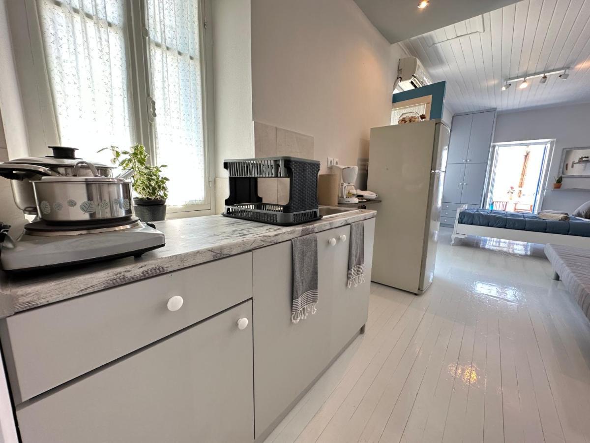 Brinia Cosy Apartment Порос Экстерьер фото